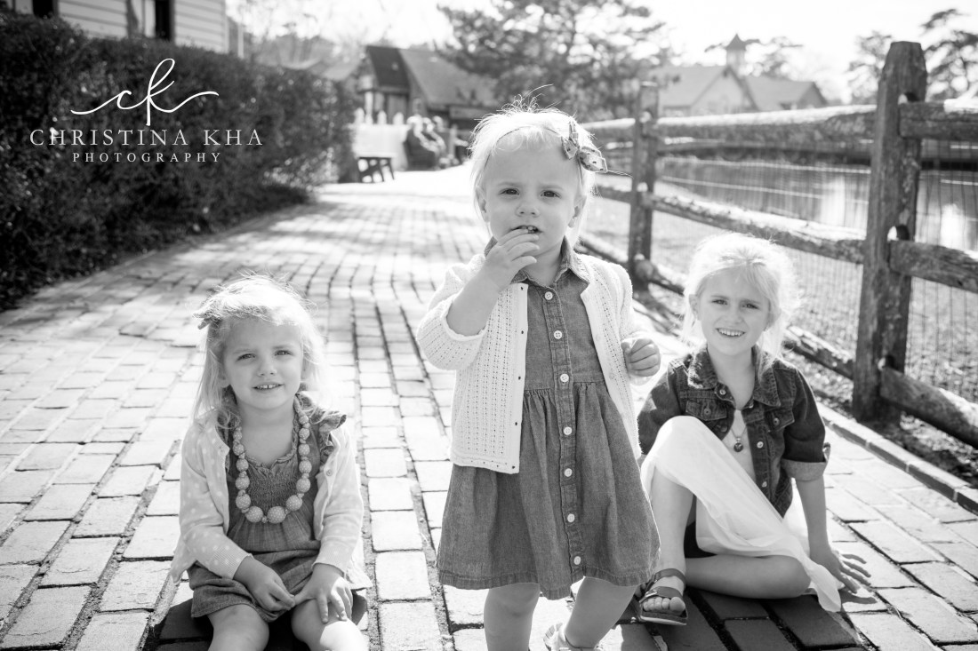 Schmidt_Family-BW-15