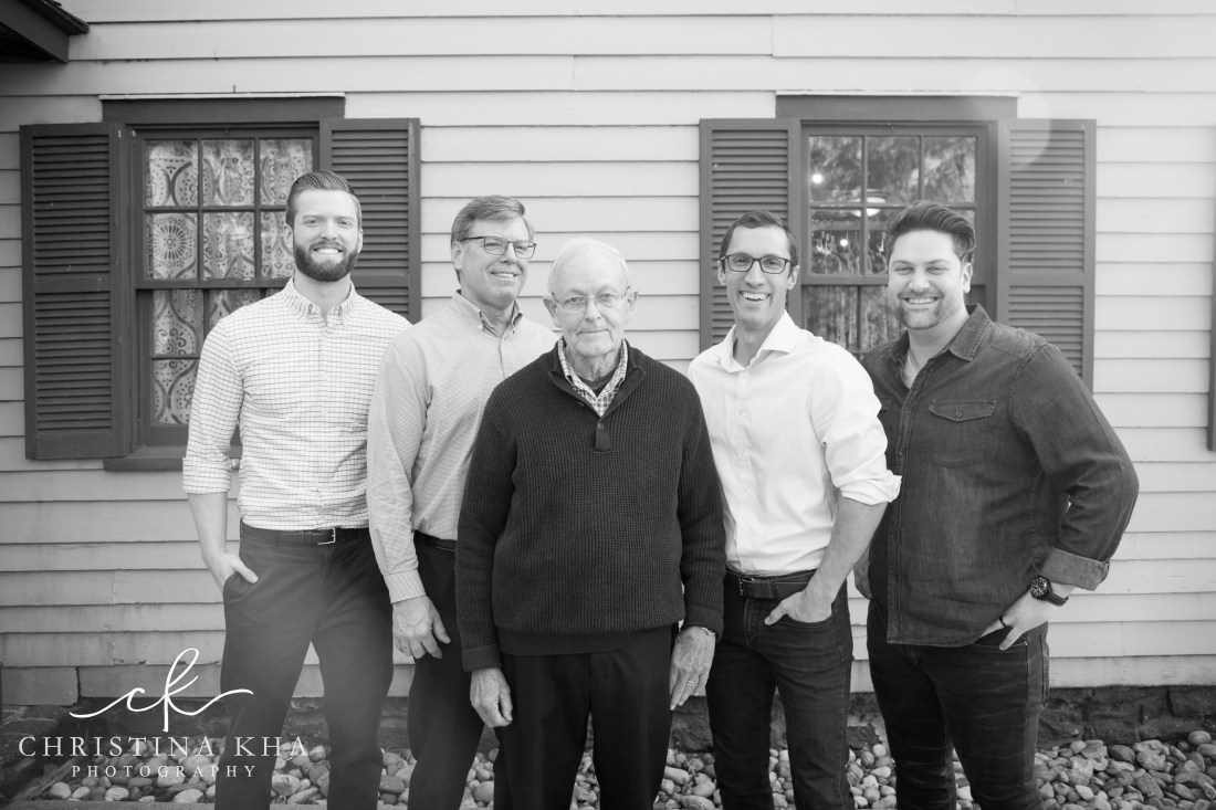 Schmidt_Family-BW-35