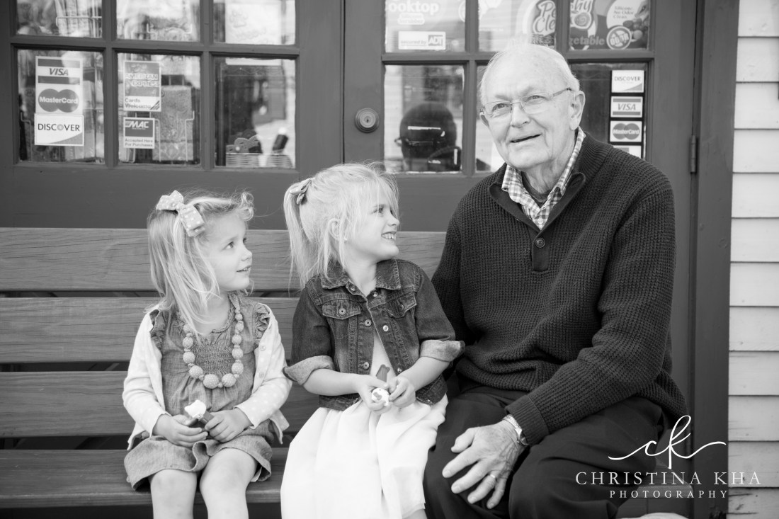 Schmidt_Family-BW-72