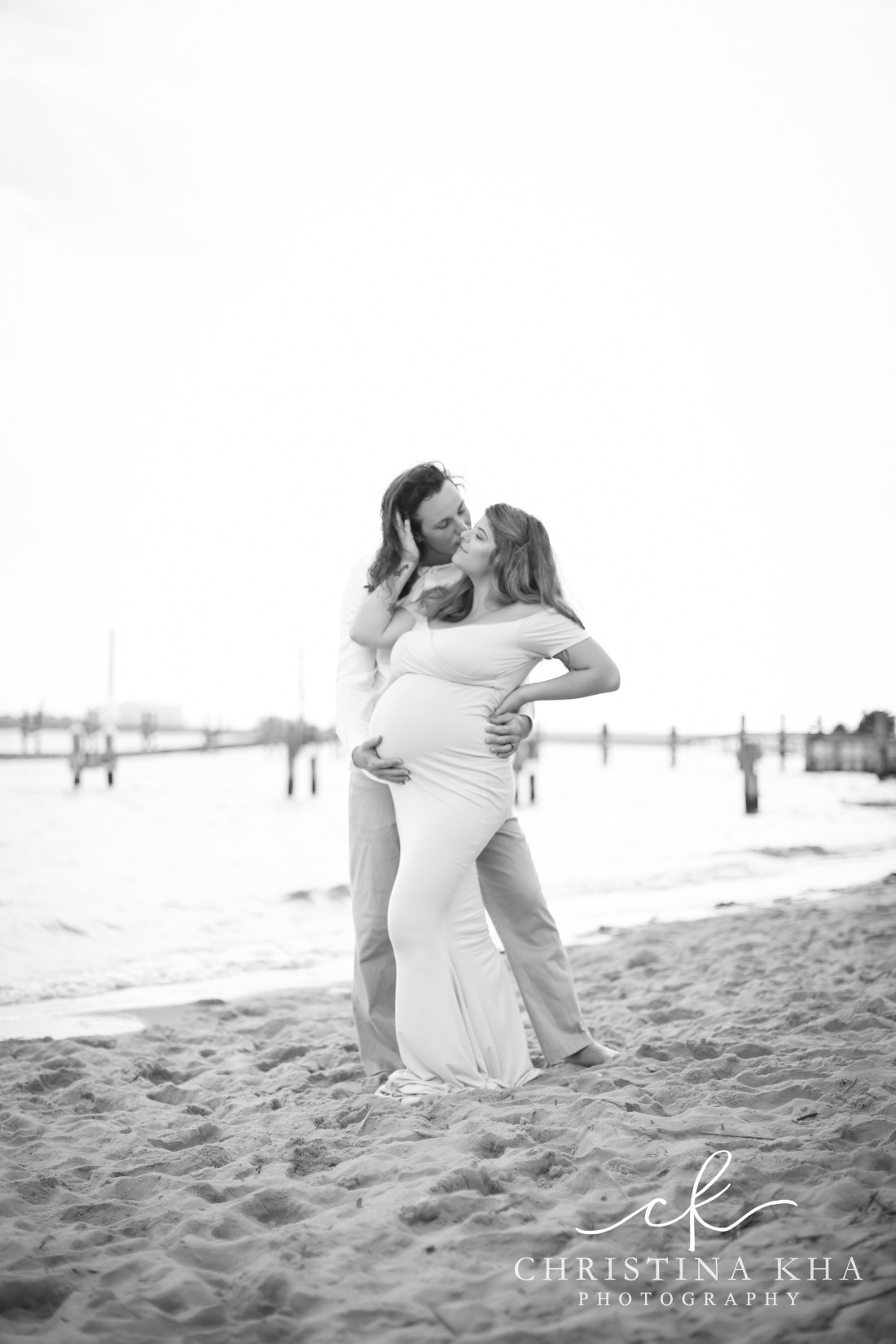 Zech&ShawnaMaternity-BW-44